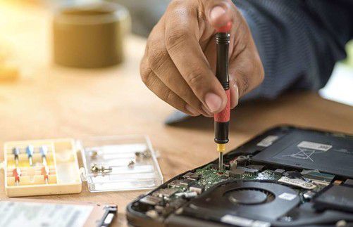 电脑故障别慌！除了男朋友，这些专业维修渠道值得信赖